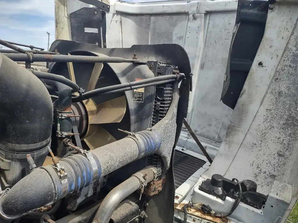 Used 1999 FREIGHTLINER Hauler - FLD For Sale
