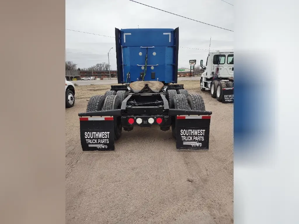 Used 2018 KENWORTH Conventional - Sleeper Truck, Tractor - T680 For Sale