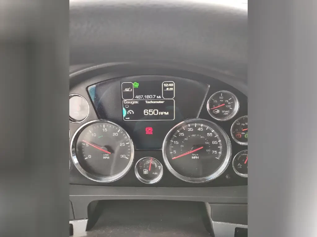 Used 2018 KENWORTH Conventional - Sleeper Truck, Tractor - T680 For Sale