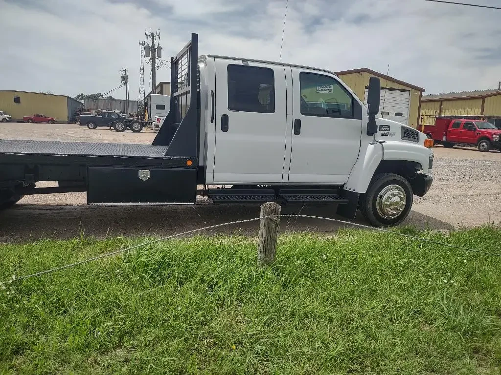 Used 2009 GMC Flatbed Truck, Hauler, Dually - C5500 For Sale