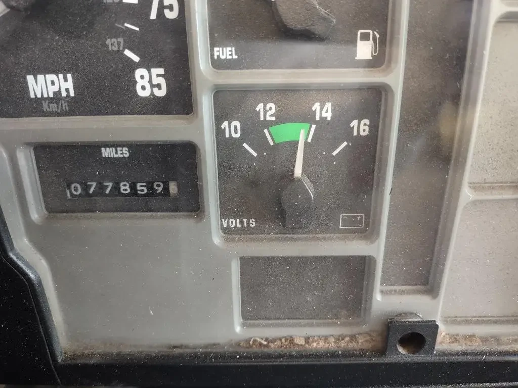 Used 1998 INTERNATIONAL Dump Truck - 4700 For Sale