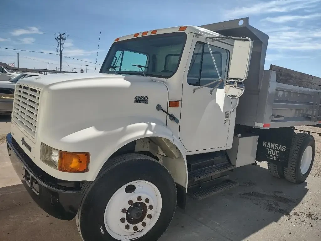 Used 1998 INTERNATIONAL Dump Truck - 4700 For Sale