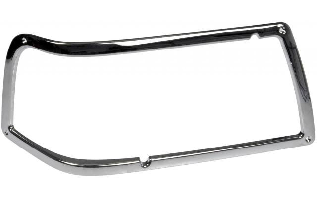 377 PETE RT HEADLIGHT BEZEL