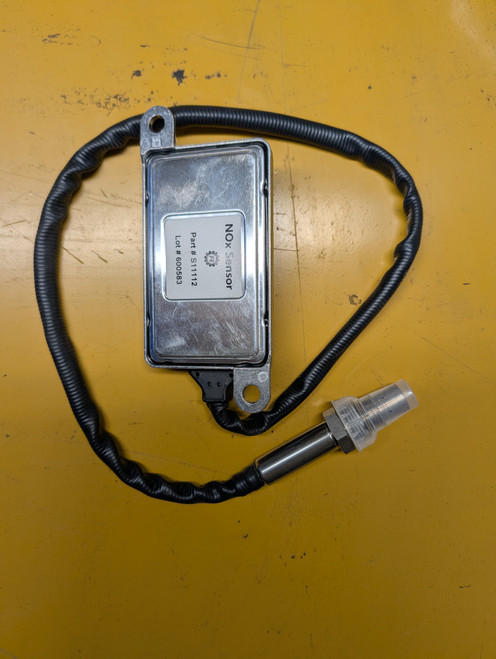 Dinex 22033 NOx Sensor for Cummins/PACCAR – Replaces 2871979 and 2894940