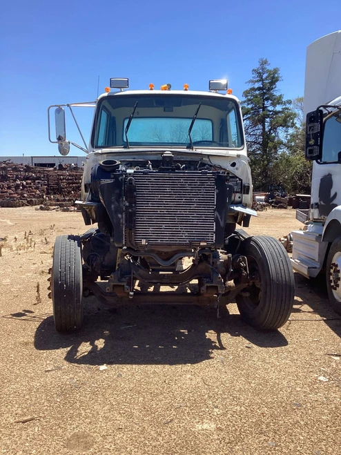 1996 FORD TRACTOR L9000
