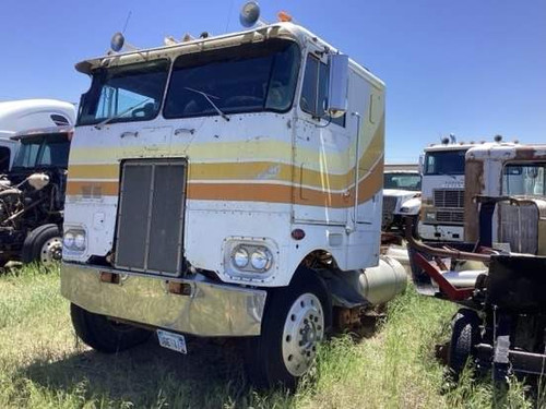 USED PARTS FOR SALE - PETERBILT 362