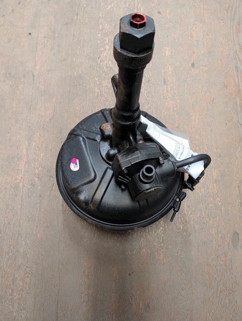 Bendix 2512061 Reman Fourth Series Hydrovac Brake Booster