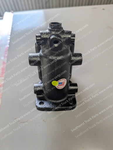F1251CV 1-3/4" Master Cylinder with Residual Check Valve – Navistar/IH