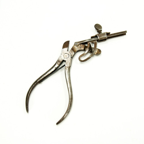 Unusual Vintage Saw Set