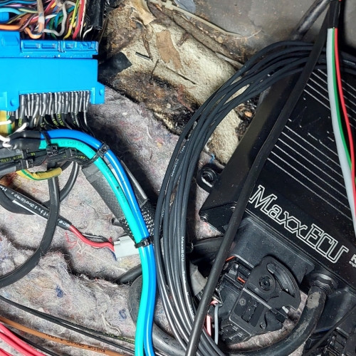 Nissan Skyline R33 MaxxECU RACE Plugin - with Connector #2 Nissan Skyline R33 MaxxECU RACE Plugin - with Connector #2