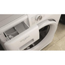 Lavatrice Whirlpool FFS P8 IT 8 Kg, 1200 Giri/min, Classe C, 6° SENSO, FreshCare+, Motore SenseInverter