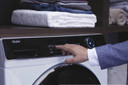 Haier HW150-BP14986EIT lavatrice Caricamento frontale 15 kg 1400 Giri/min Bianco
