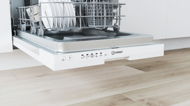 Indesit DI9E 2B10 A scomparsa totale 9 coperti F