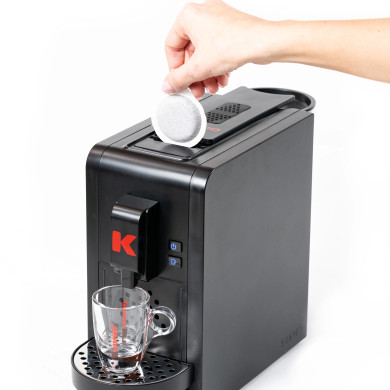 Kimbo Up – Macchina da Caffè a Cialde E.S.E. 44mm Compatta e Automatica – Nero