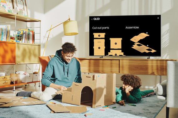 Samsung Series 6 TV QLED 4K 75” QE75Q60 Smart TV Wi-Fi Black, Quantum HDR, Ultra sottile, Colori Ultra luminosi, Suono dinamico