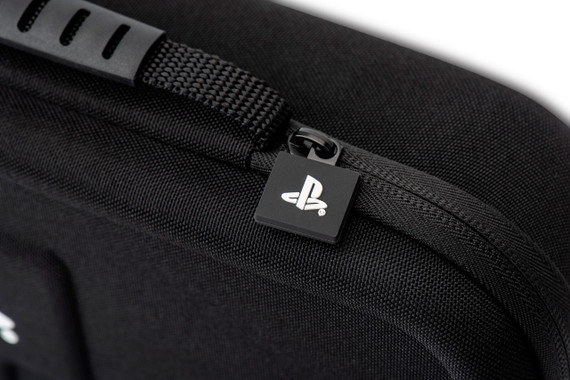 NACON PSOFPORTPOUCH custodia per console portatile Valigia da viaggio Sony Nero