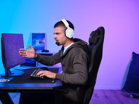 Trust GXT 493W Carus Auricolare Con cavo e senza cavo A Padiglione, Casco Gaming USB Type-C / USB Type-A Bluetooth Bianco