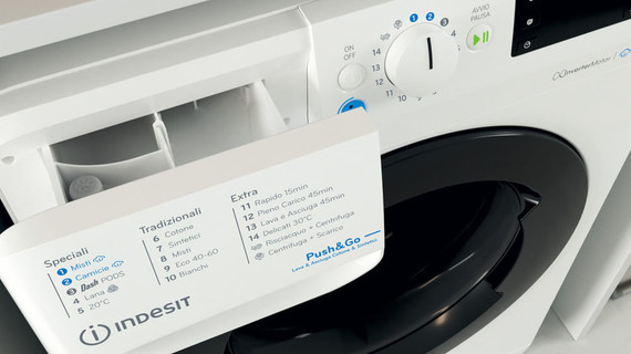 Indesit Lavasciuga a libera installazione BDE 96436 WKV IT - BDE 96436 WKV IT