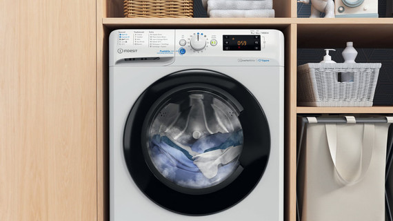 Indesit Lavasciuga a libera installazione BDE 96436 WKV IT - BDE 96436 WKV IT