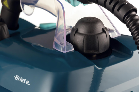 Ariete 4146 XVapor Deluxe, Pulitore a Vapore Mobile, 5 bar, Vano Portaccessori Integrato, Autonomia fino a 55', Cavo 6 m, 1500W, Blu