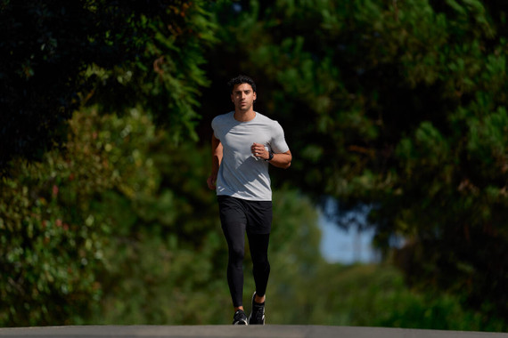 Amazfit Active Max display ultra luminoso da 1,5 pollici, 4 GB di memoria, mappe offline, monitoraggio dell'energia BioCharge