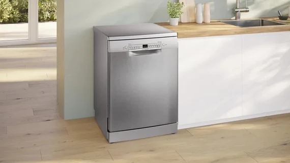 Bosch Serie 2 SMS2HTI06E lavastoviglie Libera installazione 13 coperti