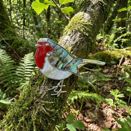 Tide Jewellery inlaid Paua shell Robin bird brooch