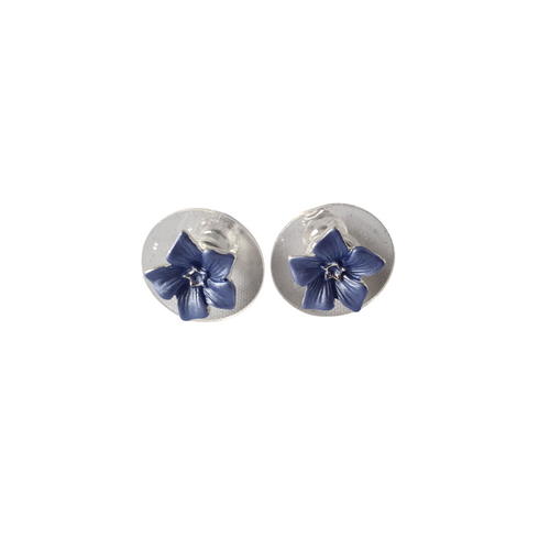 Silver Finish Mini Periwinkle Stud Earring Silver Finish Mini Periwinkle Stud Earring
