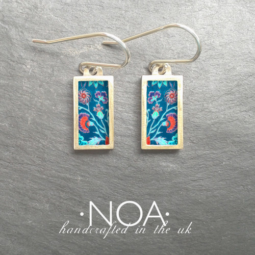 Gold-Plated Framed Rectangular Ceramics Earrings - Flowers on Turqoise