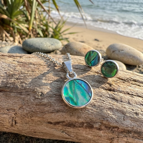 Paua Shell Green round earring and necklace set