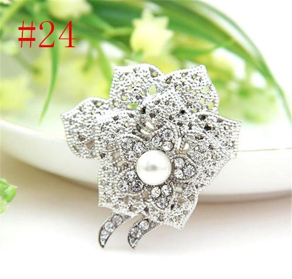 Muli Leaf Silver Pearl Crystal Rhinestone Flower Vintage Brooch