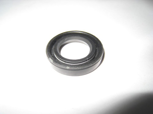 91202-302-000,  91202-302-010, 91202-KFL-841,
Size 13.8x 24 x 5 mm  Kick Start Shaft Seal