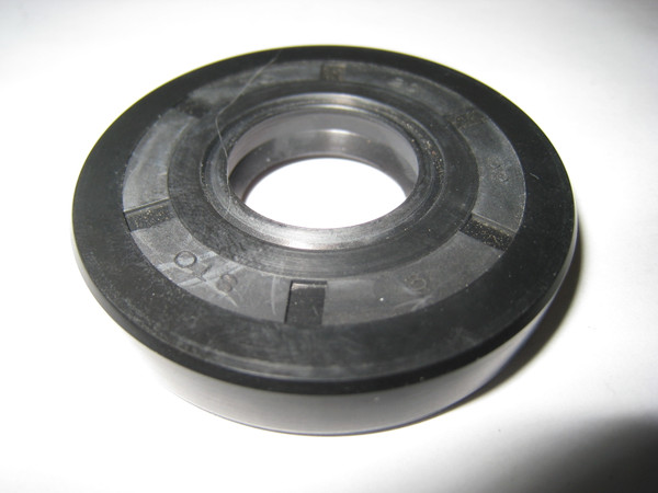 91201-216-000, 91201-216-005, Size 20 x 52 xx 9 mm Counter Shaft Seal