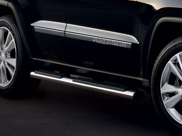 Grand Cherokee WK2 Tubular Side Steps Mopar