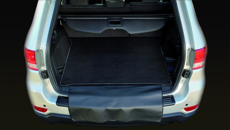 Reversible Cargo Area Mat for 20112022 Grand Cherokee WK2