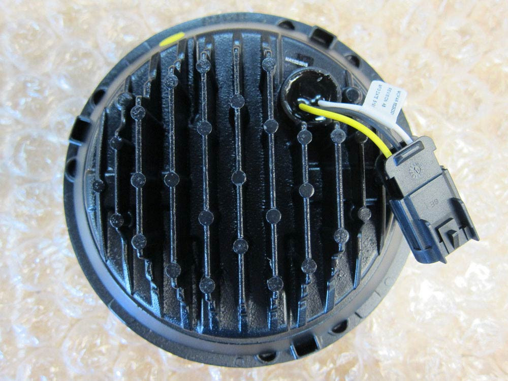 Wrangler JK 7’’ Round LED Headlights Mopar