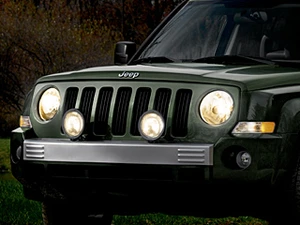 Mopar Driving Lights for 2007-2016 Compass MK and 2007-2016 Patriot MK