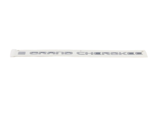 Silver Grand Cherokee and Flag Front Door Badge for the 2021-2025 Grand Cherokee L and 2022-2025 Grand Cherokee WL