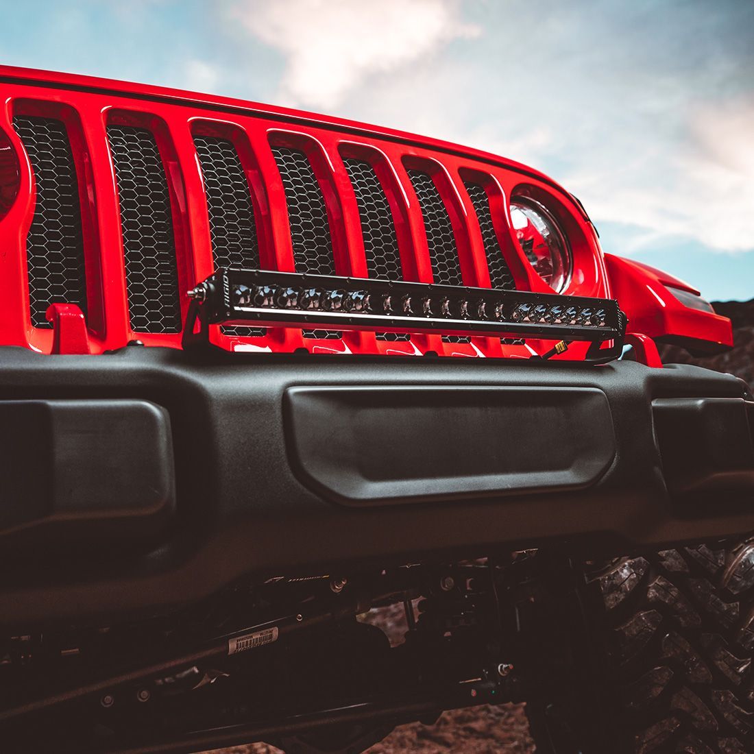 Rigidindustries JLラングラーフォグ Rigid Industries SAE Round Fog Light & Mount Kit for 18-20