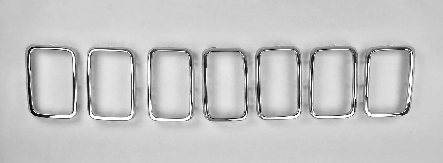 17-18-chrome-grand-cherokee-