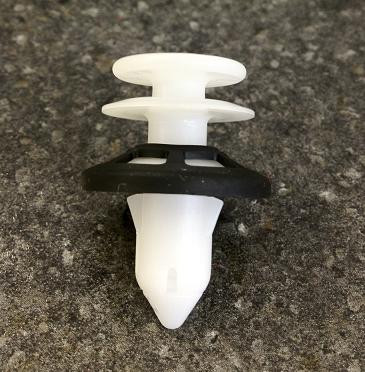 Mopar Door Panel Attaching Clip for 2011-2022 Grand Cherokee WK2