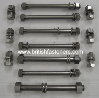 TRITON ENGINE PLATE STUD KIT - (TRITON1)