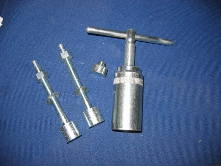 CAM GEAR PULLER TRIUMPH - (7580)