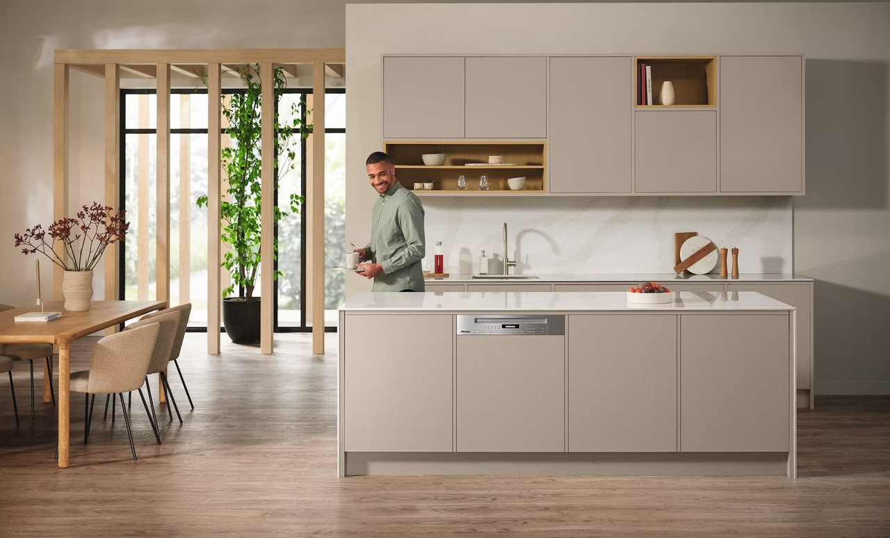 Miele Semi Integrated Dishwashers