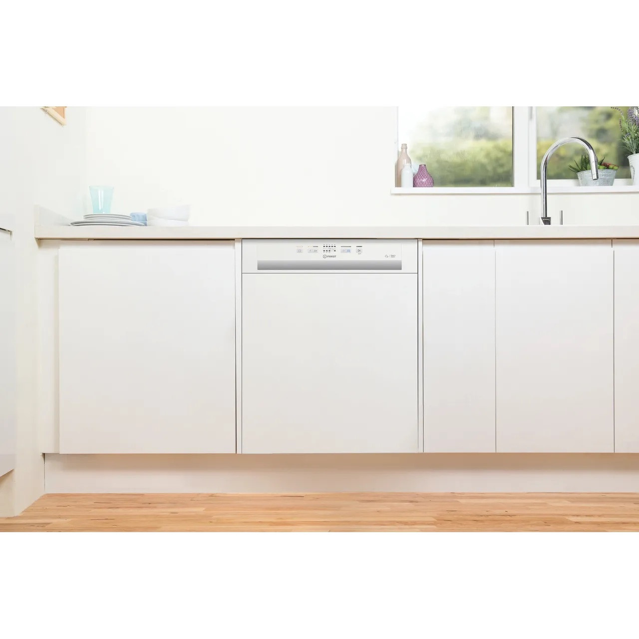 Indesit Semi Integrated Dishwashers
