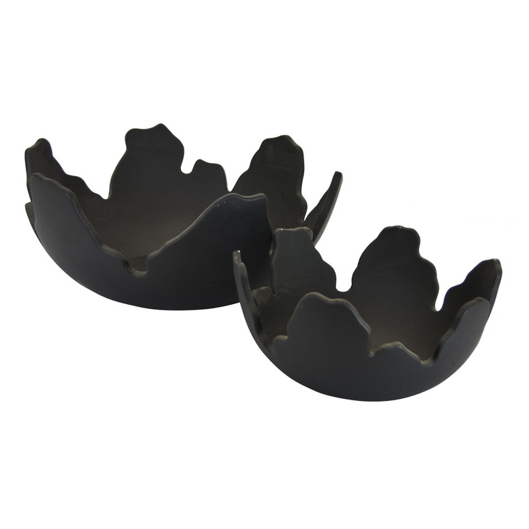 Planter (Set Of 2) In Black Resin PBTH92543 By Plutus