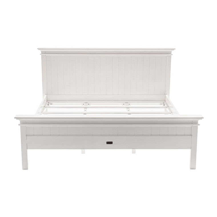 Homeroots Classic White Panel King Size Bed 397614