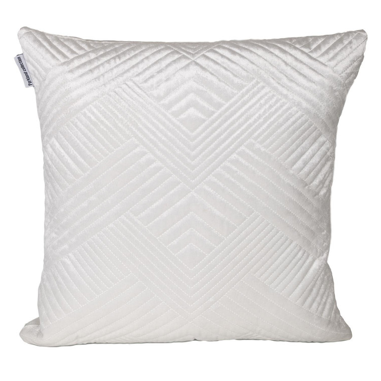 Homeroots Transitional White Quilted Throw Pillow 402897