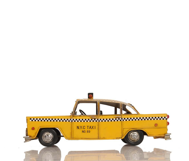 Homeroots New York Taxi Sculpture 401179