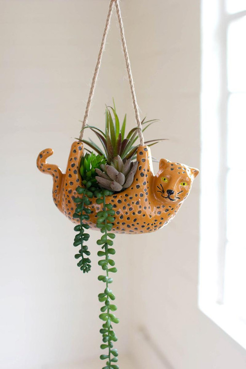 Cermaic Cheetah Hanging Planter CDV2174 By Kalalou